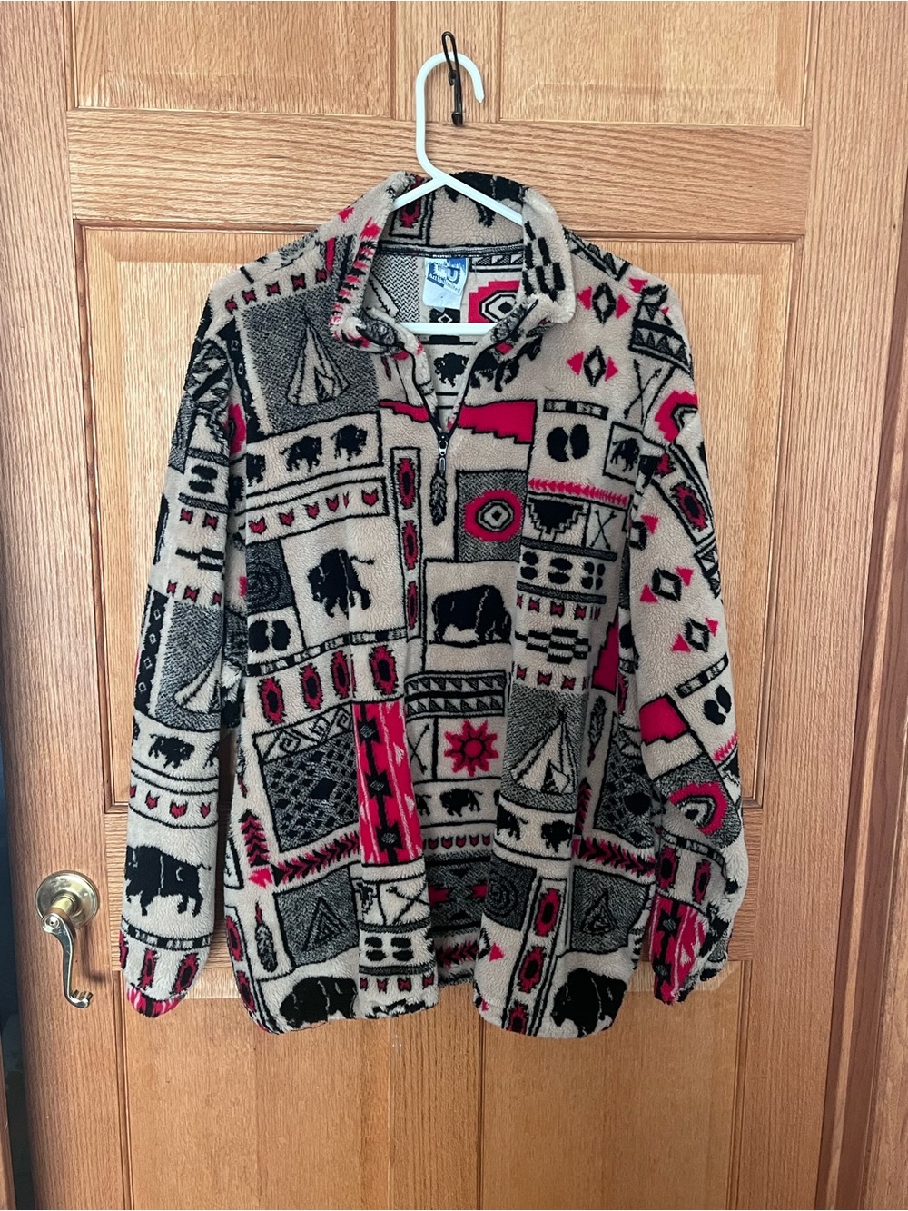 Vintage Art unlimited Native American print Fleece Jacket with Red Accents